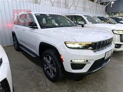 جیپ گراند شیرۆکی